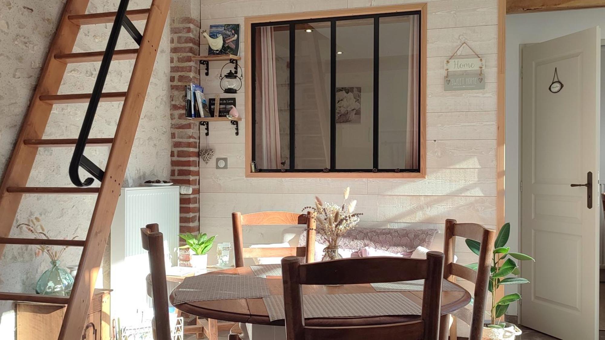 Gite De Charme Beaujoyeulx Molineuf Exterior foto